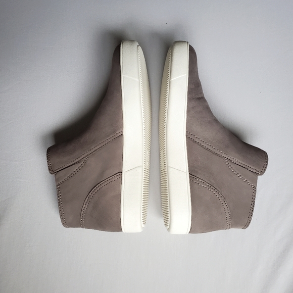 Naturalizer grey boots - Picture 4 of 9